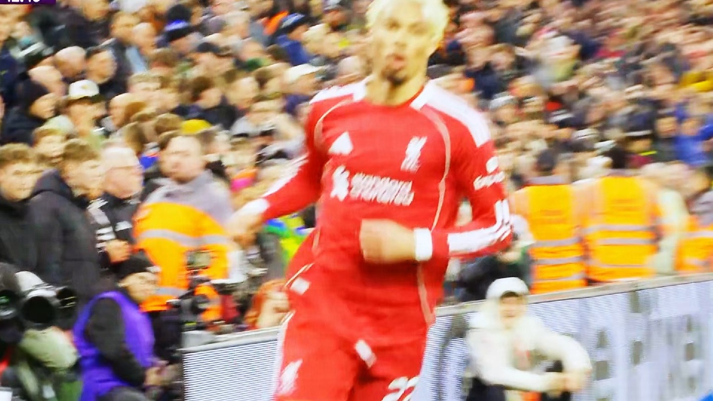 球天下体育官方app-南安普顿主场击败利物浦,引发球迷疯狂欢呼的是谁