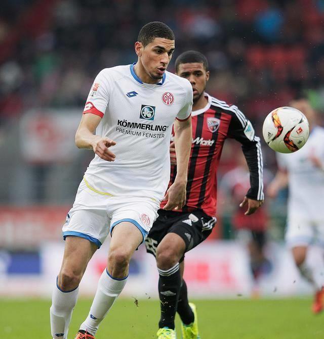 柏林赫塔新球场效果图